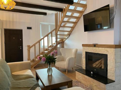 Casă chic La Han la Slănic in Slanic-Moldova, Romania