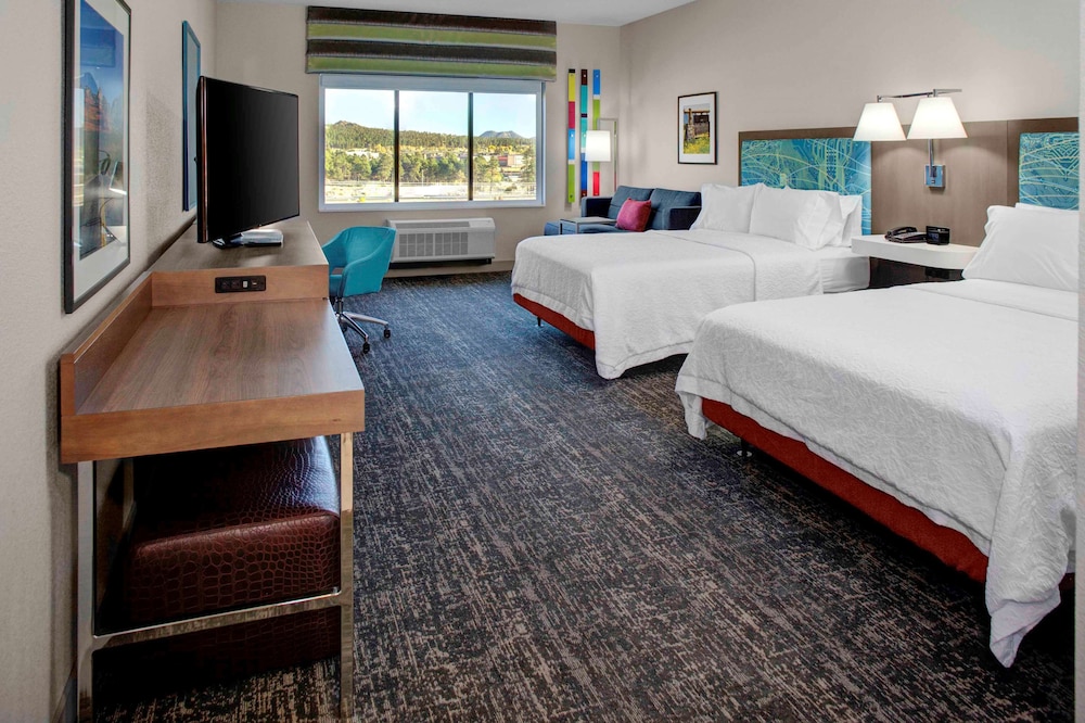 Hampton Inn & Suites Flagstaff East - photo 9
