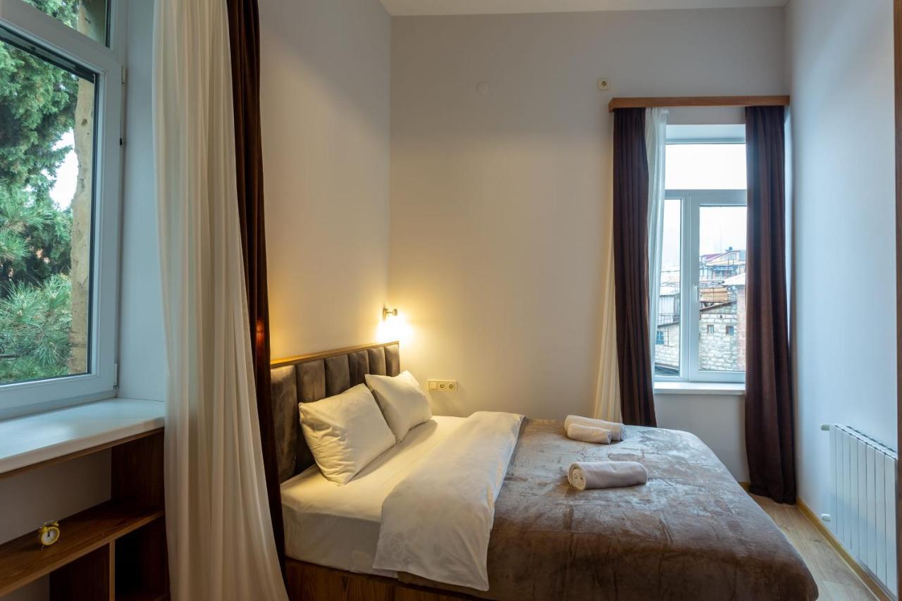Central 2BR Apt with Balconies By Wehost