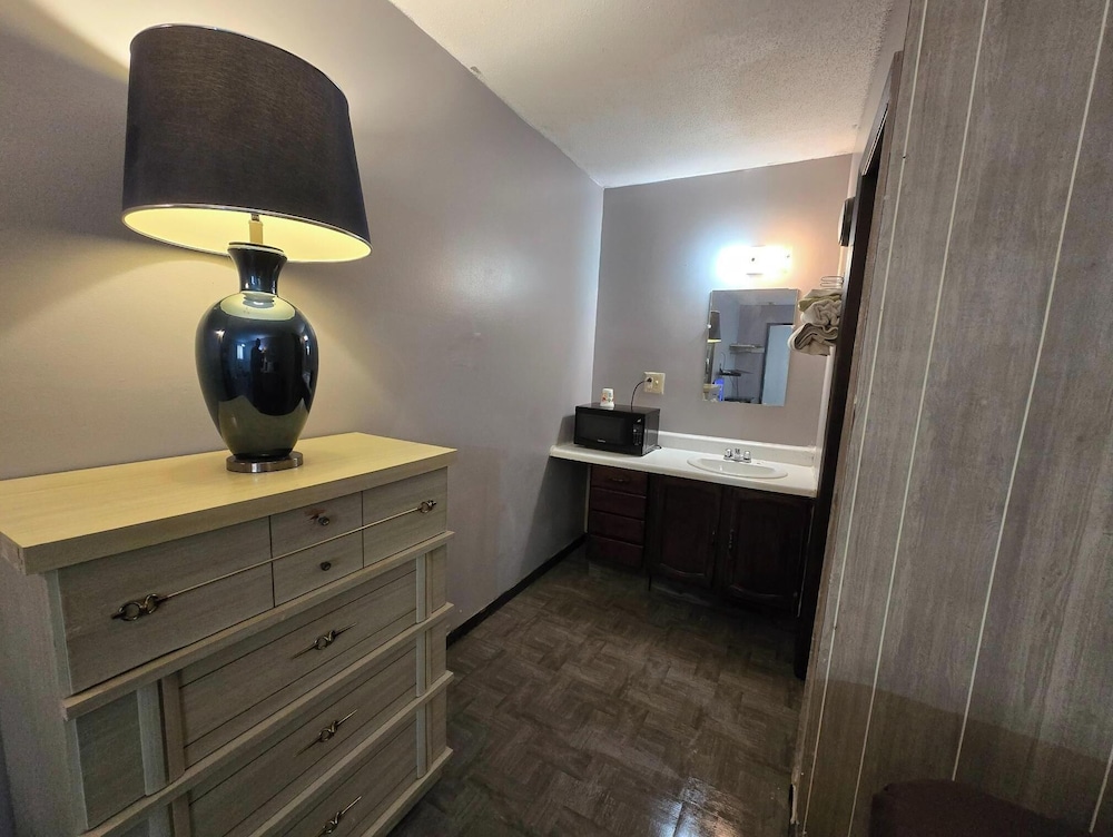 Oyo Sandman Inn - photo 50