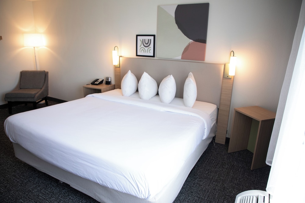 Spark by Hilton Mechanicsburg - photo 11