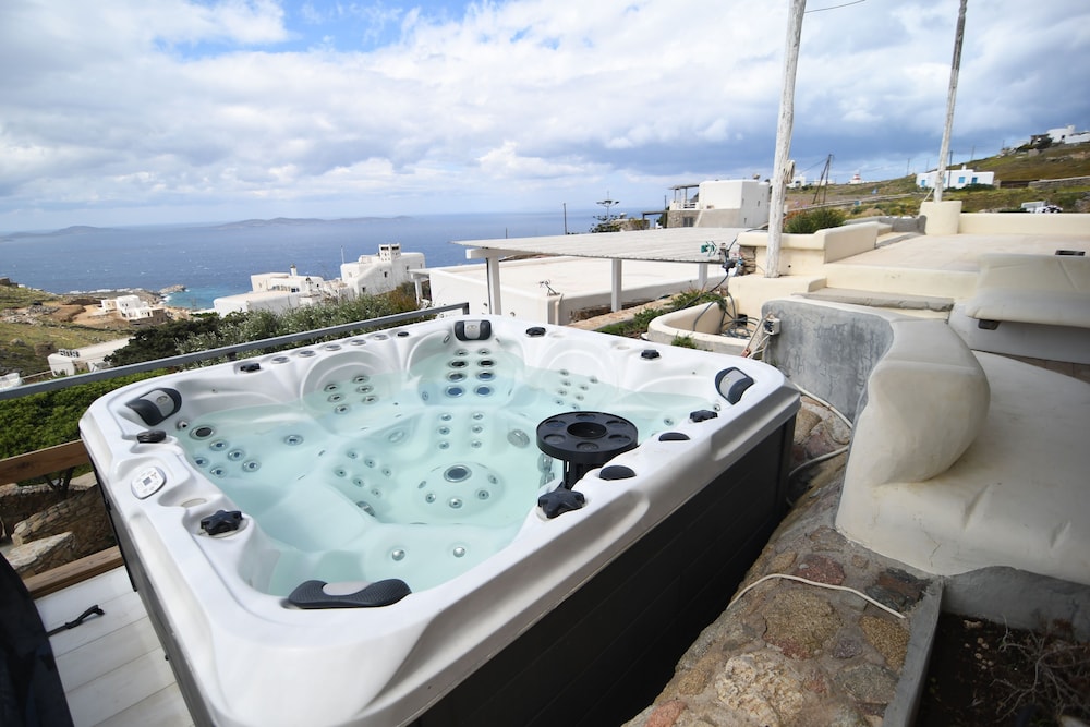 Flaskos Village Mykonos — 4-Star Luxury Hotel in Mykonos, Greece