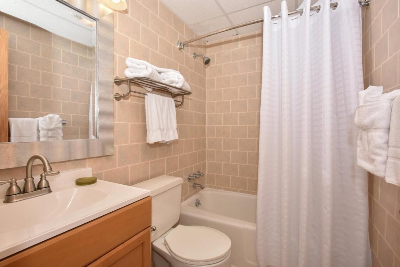 Slopeside Hotel A Vail Resorts Property - photo 10