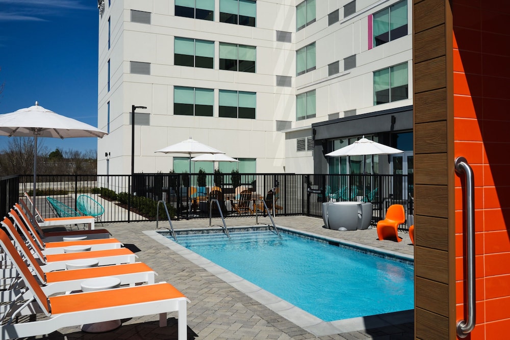Aloft Knoxville West - photo 13
