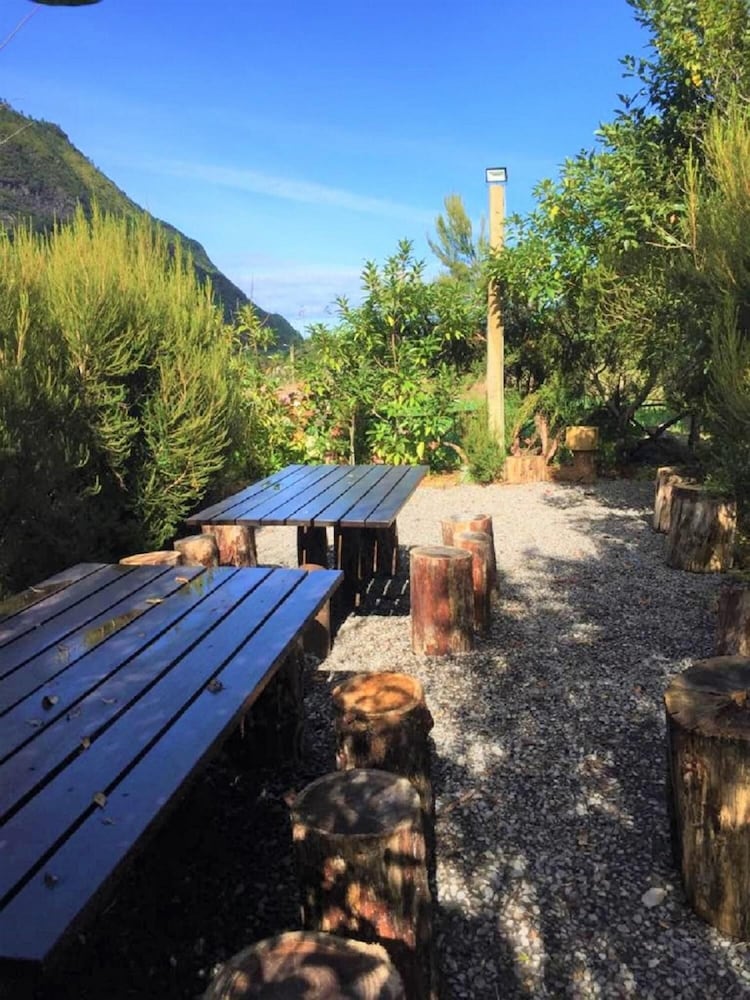 Retiro na Natureza by Homie in Porto Moniz, Portugal