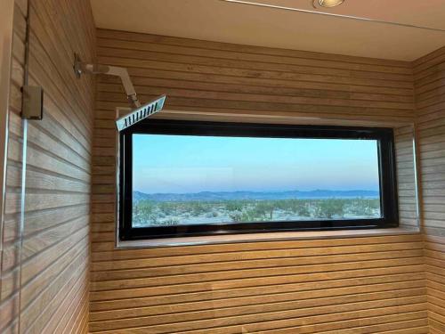 Skyview Modern House — 4-Star Luxury Hotel in Joshua Tree, United States