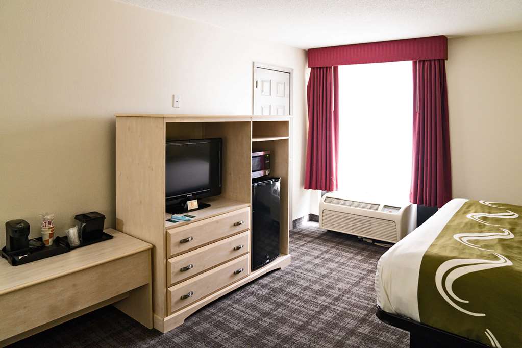 Quality Inn Seymour I 65 - photo 8