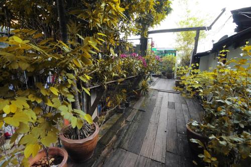 Kaloang home
