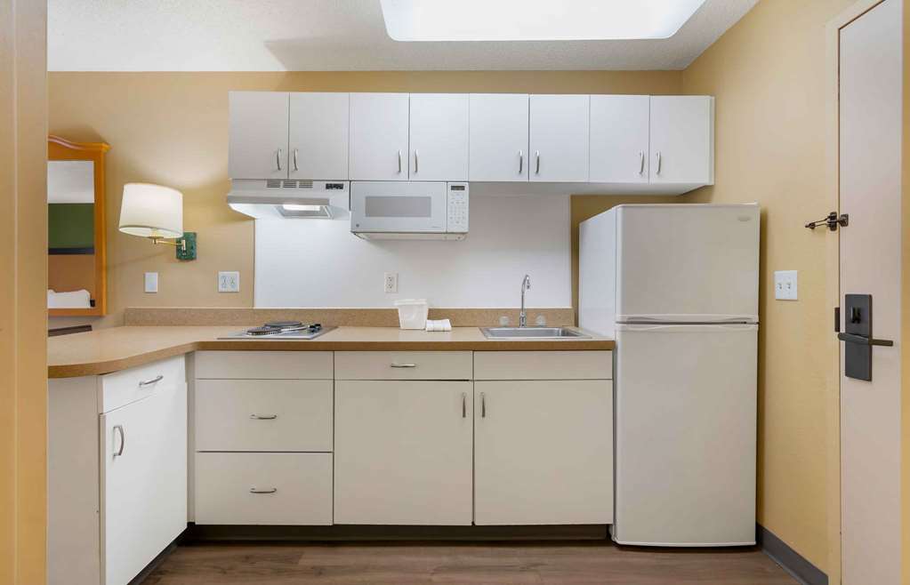 Extended Stay America Kansas City Country Club Plaza - photo 31
