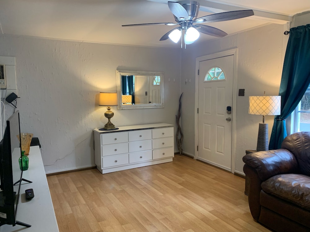 Nature Coast Inn and Cottages - photo 4