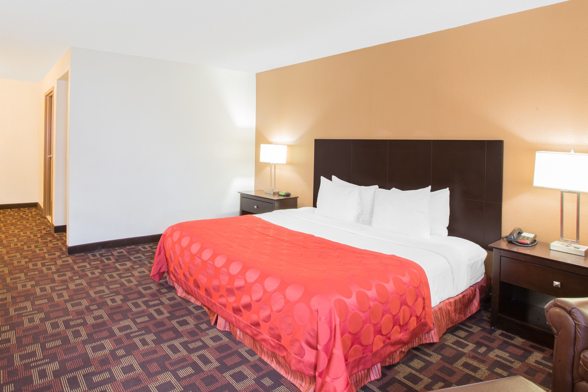 Ramada by Wyndham Tulsa - photo 5