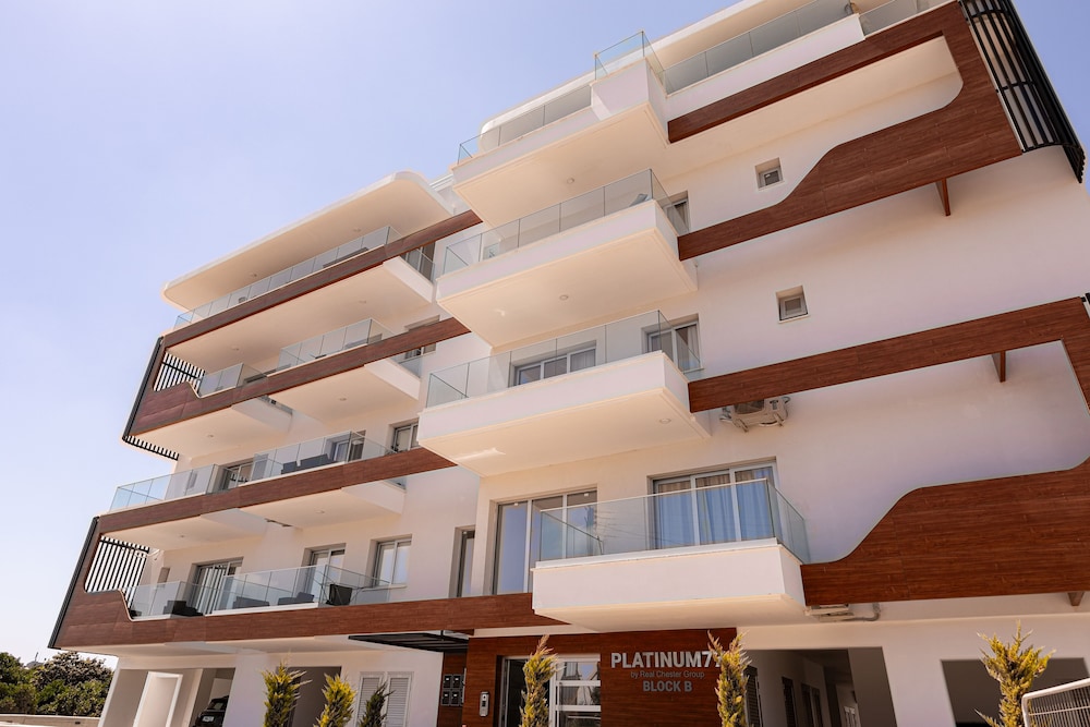 Yamas Urban Living Platinum 77 Penthouses — 4-Star Luxury Hotel in Limassol, Cyprus