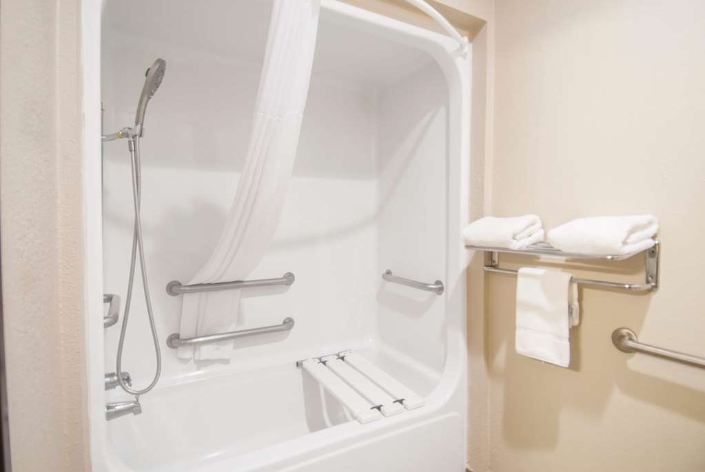 Days Inn by Wyndham Suites San Antonio North Stone Oak - photo 35