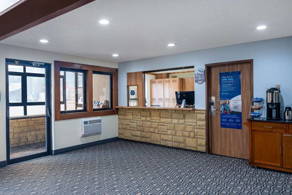 Super 8 by Wyndham Livingston Yellowstone - photo 7