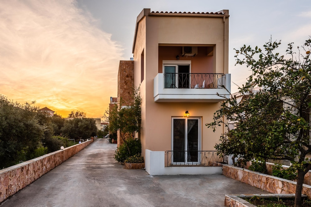Thea Artemis — 4-Star Luxury Hotel in Chania, Greece