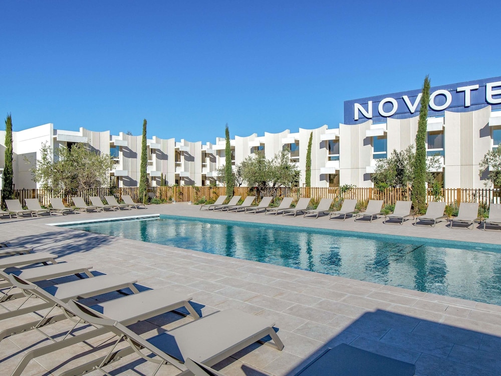 Novotel Perpignan Nord Rivesaltes — 4-Star Luxury Hotel in Rivesaltes, France