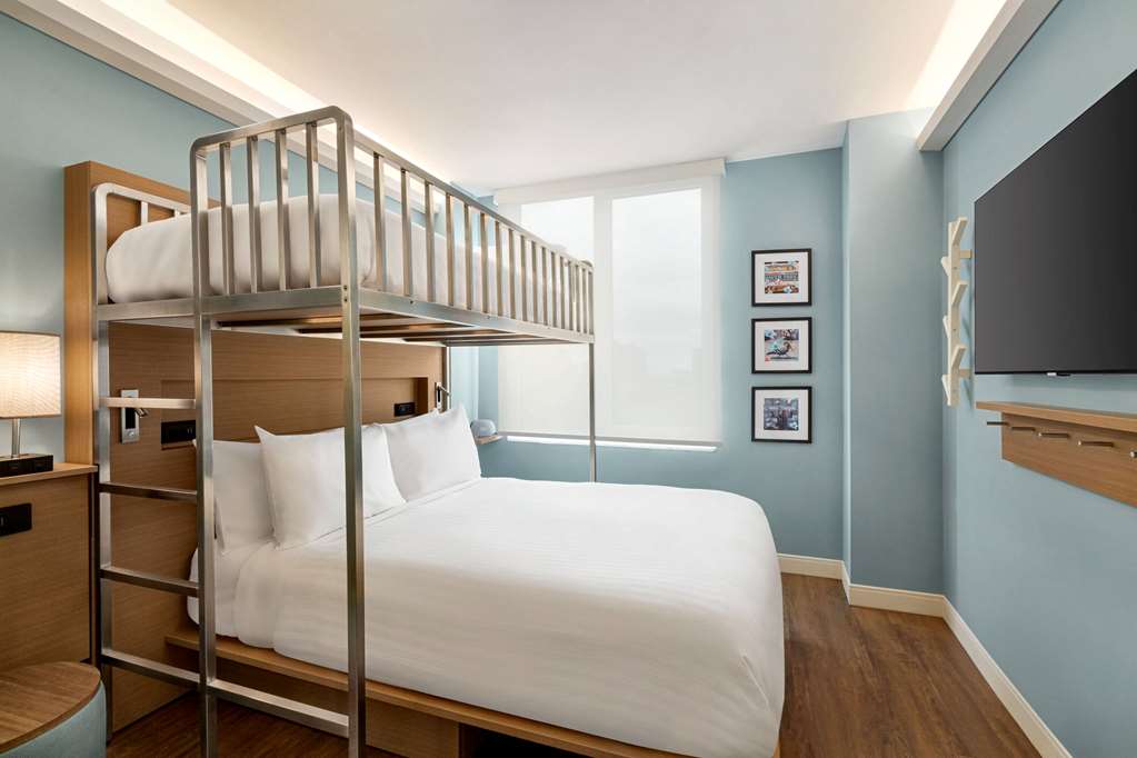 Wingate by Wyndham Bronx Haven Park - photo 23