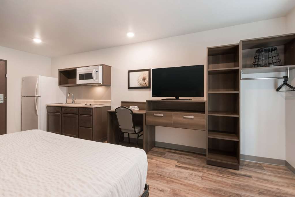 Woodspring Suites Philadelphia Northeast - photo 14