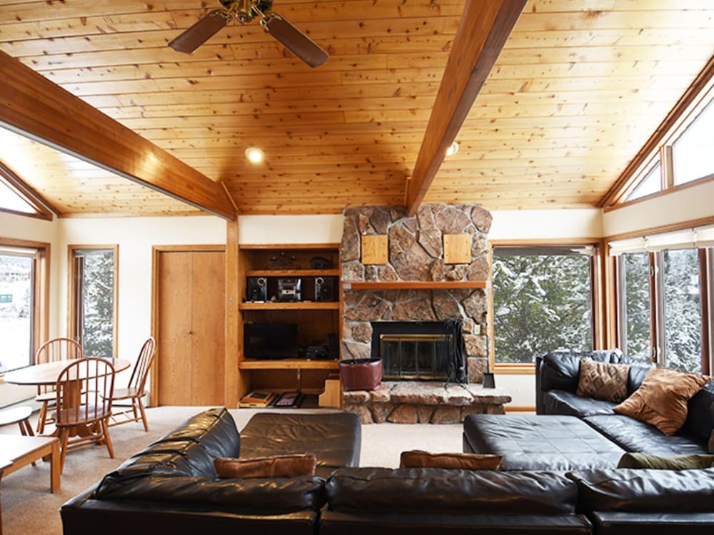61 Jabberwocky by Stay Winter Park - photo 15