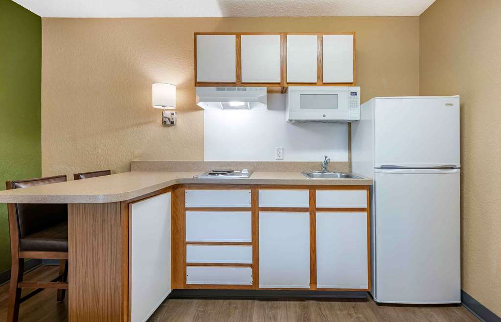 Extended Stay America Select Suites Jacksonville Southside - photo 21