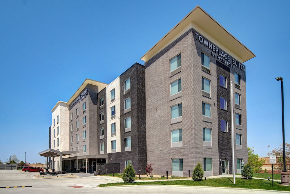 TownePlace Suites by Marriott Cincinnati Airport South - photo 33