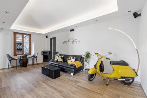 Loft 73 — 4-Star Luxury Hotel in Cannobio, Italy