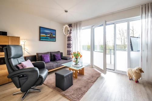 Haus Deichoase Apartment 1 4 — 4-Star Luxury Hotel in Busum, Germany