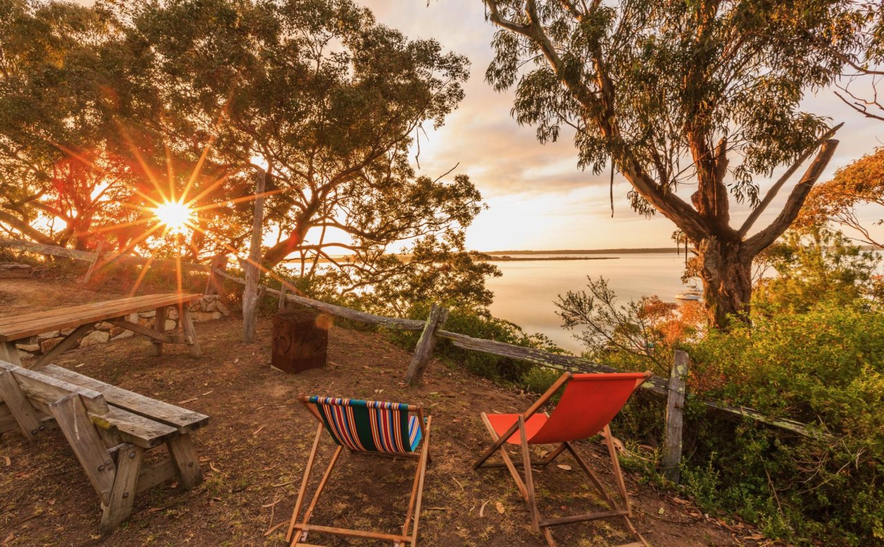 Jetty Road Retreat - carbon neutral hotel in Lakes Entrance