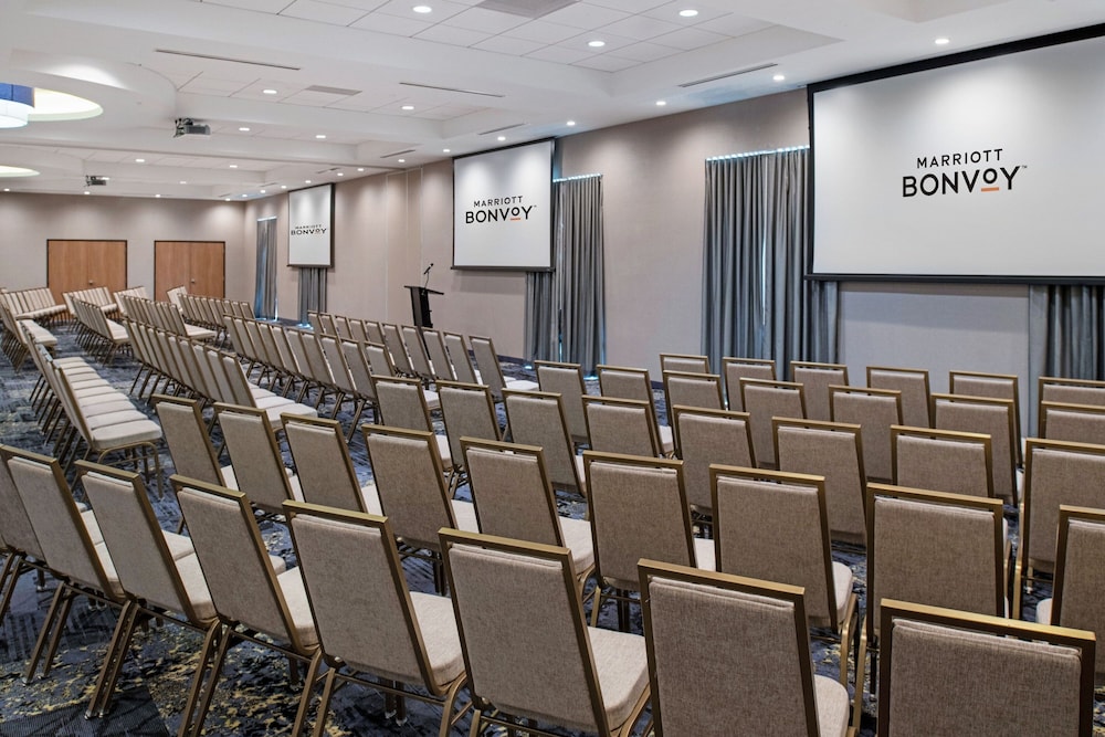 Fairfield Inn & Suites by Marriott Menifee - photo 41