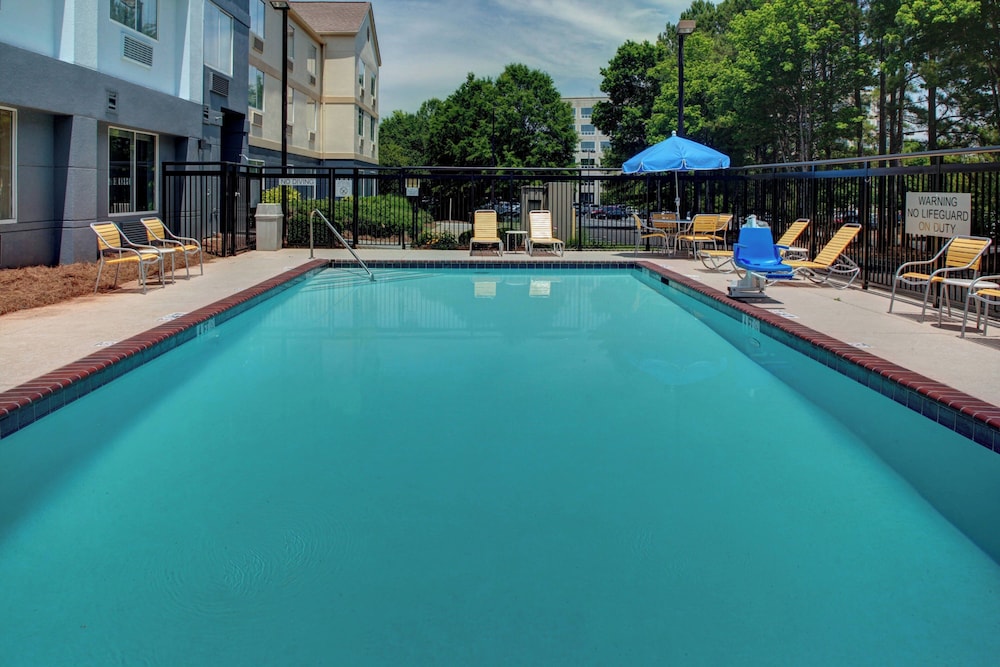 Fairfield Inn Suites By Marriott Atlanta Alpharetta — Alpharetta