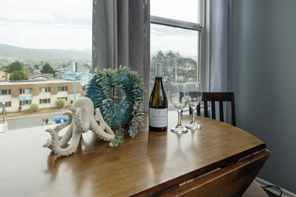 Seaside Oceanfront Inn - photo 176