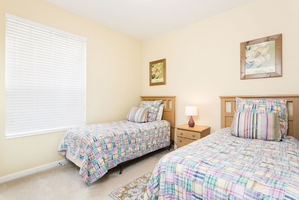Vista Cay Resort by Intteli Fun Rentals - photo 6