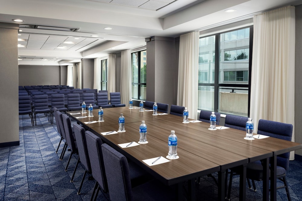 Courtyard by Marriott Washington Capitol Hill Navy Yard - photo 47