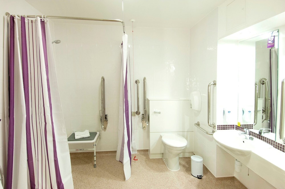 Premier Inn Caernarfon — Caernarfon — photo 3