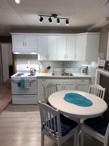 Newly Renovated Basement Suite — 4-Star Luxury Hotel in Lethbridge, Canada