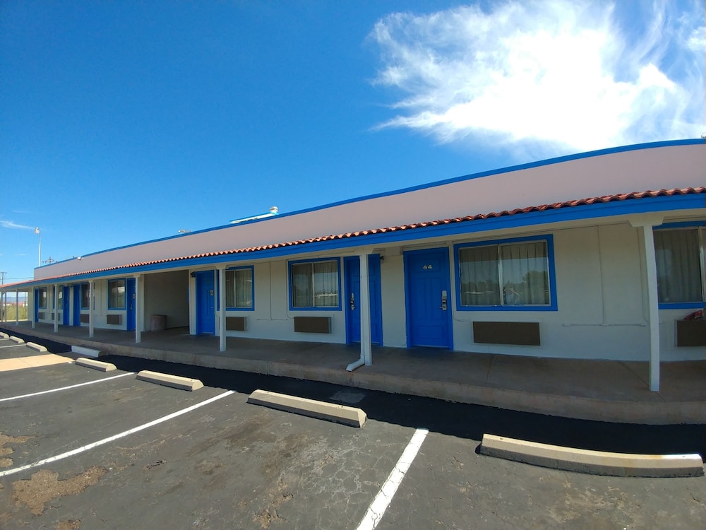 Magnuson Hotel Sierra Vista - photo 36