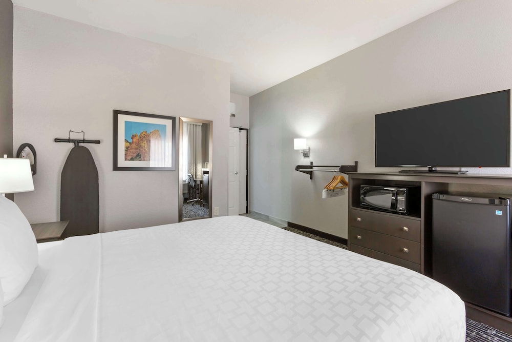 Best Western Plus Sun Canyon - photo 15