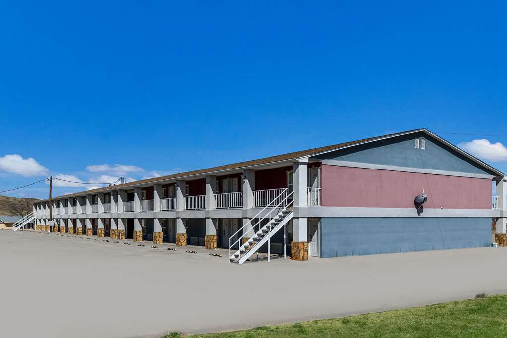 Americas Best Value Inn Alpine - photo 2