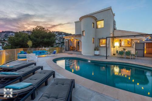 Villa Coral by Abahana Villas — 4-Star Luxury Hotel in Teulada, Spain