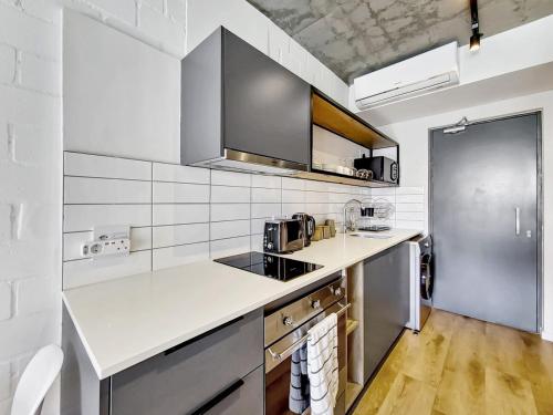 Luxury Studio Near Beach with AC and Patio