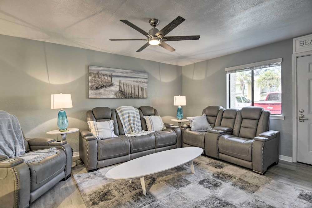 Updated PCB Resort Townhome Walk to Beach - photo 17