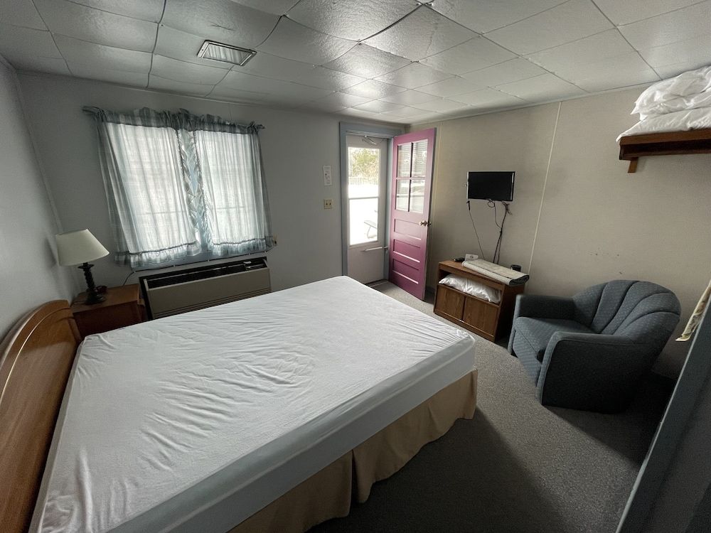 Autrain Motel - photo 12