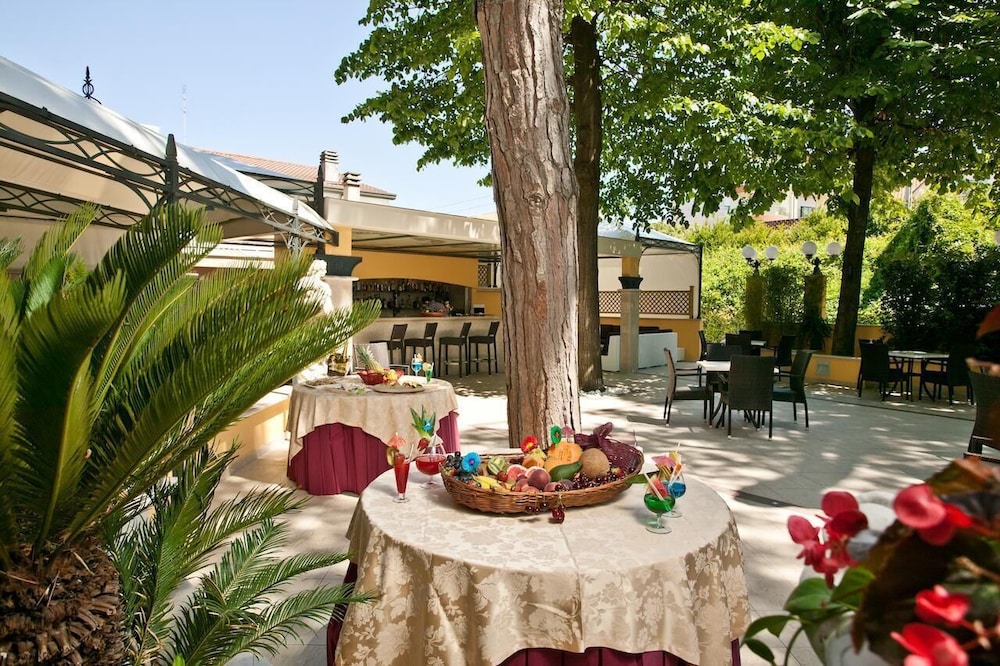 Hotel Belsoggiorno in Unknown City, Italy