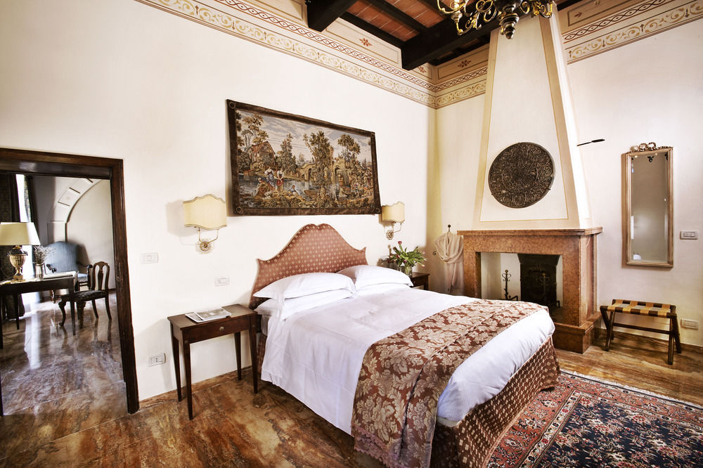 Villa Poggiano — 4-Star Luxury Hotel in Montepulciano, Italy