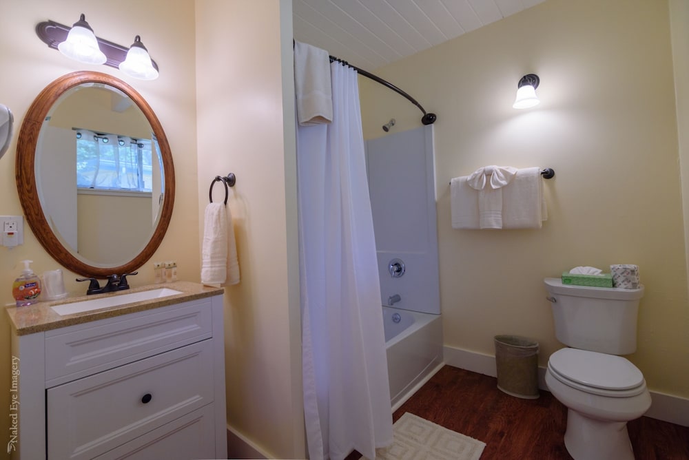 Inn at Buckhorn Cove - photo 29