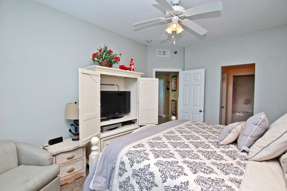 Lighthouse 1709 - photo 2