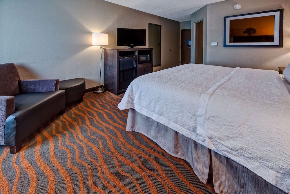 Hampton Inn by Hilton Clarksville - photo 17