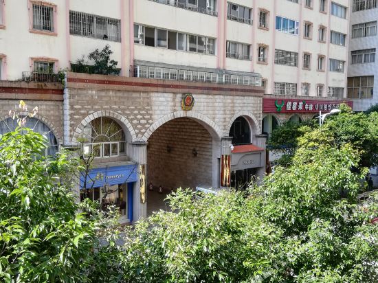 Kailai Business Hotel — hotel in Gejiu