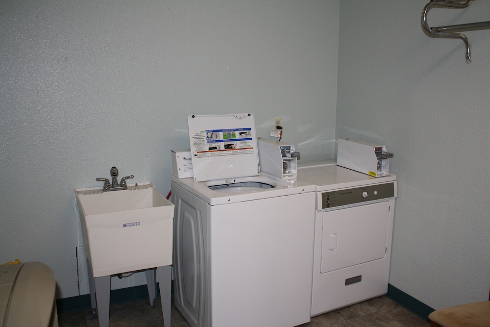 Executive Inn and Suites Wichita Falls - photo 51