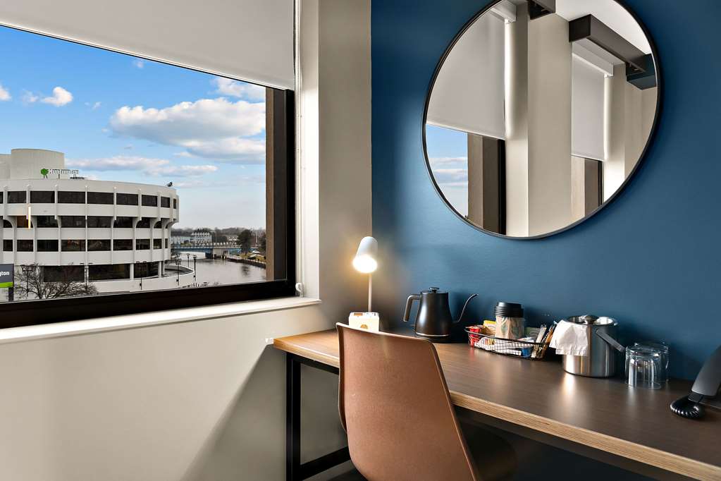 CityFlatsHotel Port Huron an Ascend Collection Hotel - photo 27